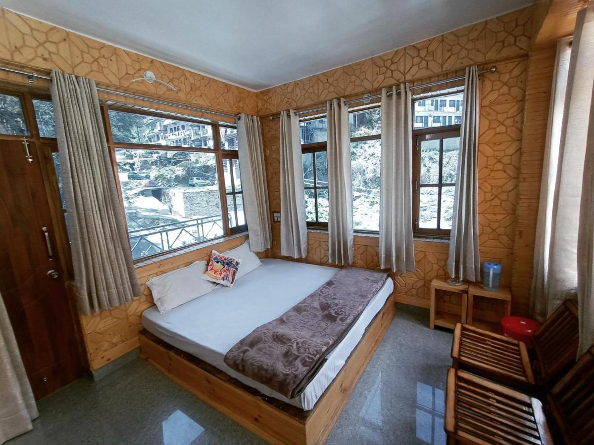 The Moonlight Stay - Shimla Esterno foto