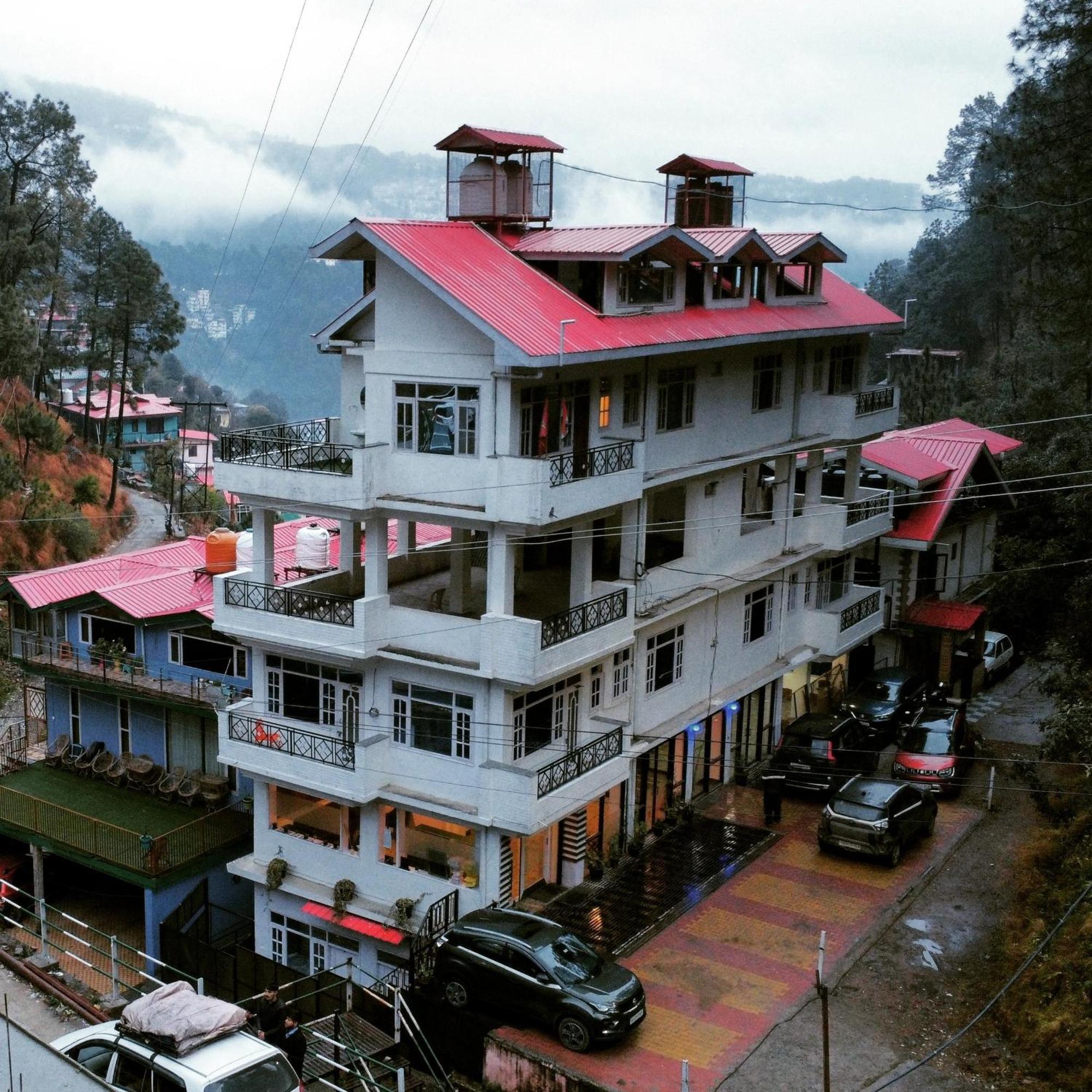 The Moonlight Stay - Shimla Esterno foto